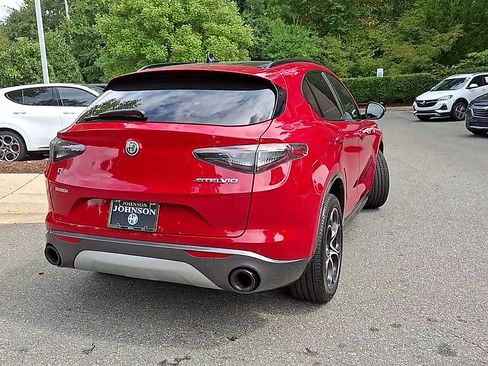 New 2024 Alfa Romeo Stelvio Ti image 7