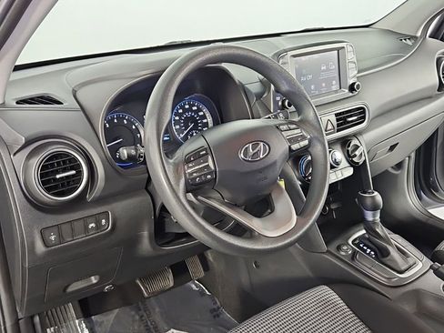 Used 2019 Hyundai Kona SE FWD image 29