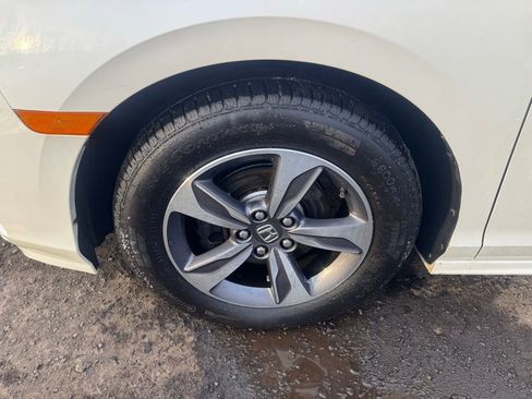 Used 2018 Honda Odyssey Touring image 21