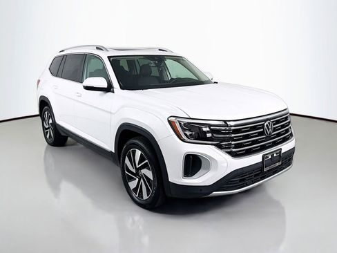 Certified 2025 Volkswagen Atlas SEL AWD/4WD image 7