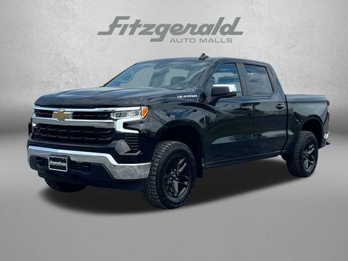Used 2023 Chevrolet Silverado 1500 LT image 2