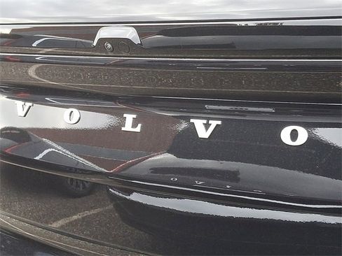 New 2025 Volvo EX90 Plus image 7