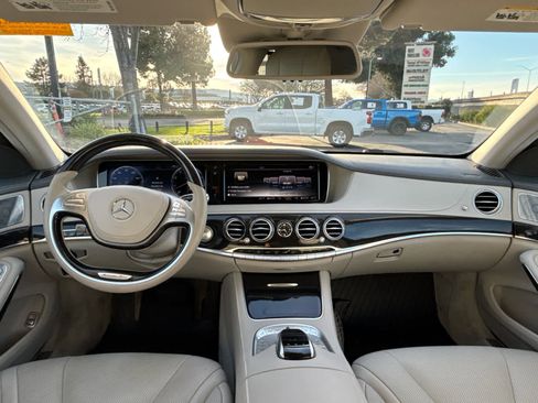 Used 2016 Mercedes-Benz S 550 Sedan image 34