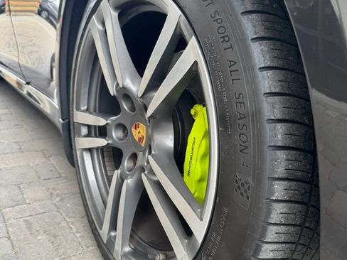Used 2016 Porsche Panamera S RWD image 15