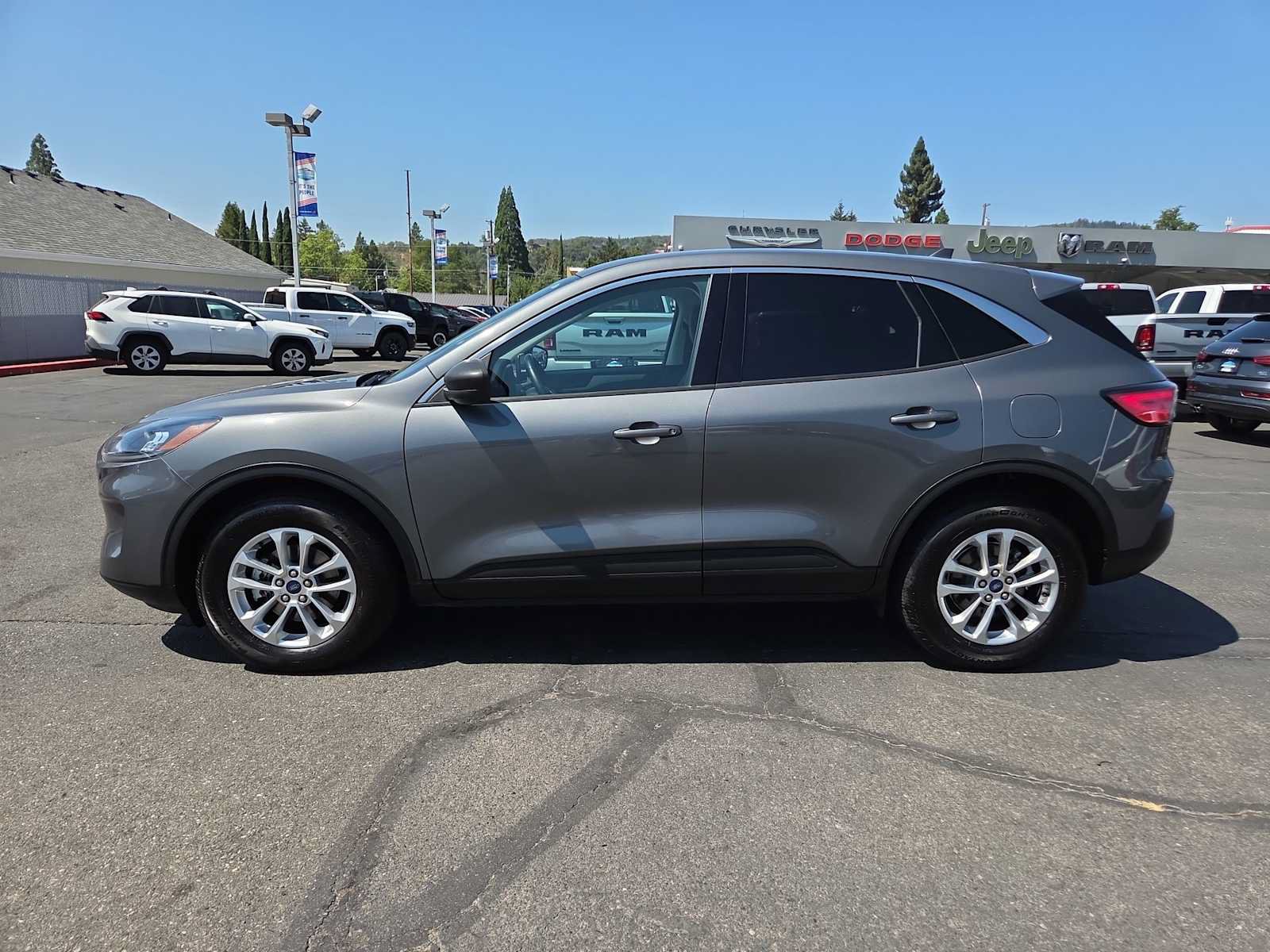 Used 2022 Ford Escape SE w/ Convenience Package AWD/4WD image 11