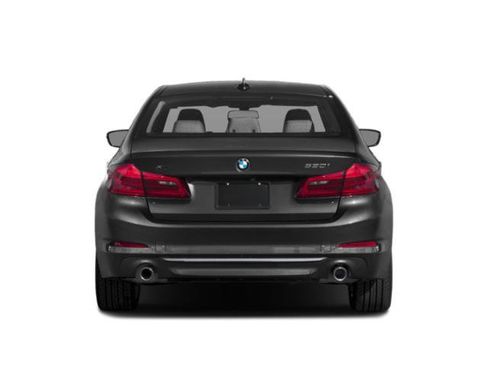 Used 2020 BMW 530i w/ Convenience Package RWD image 8