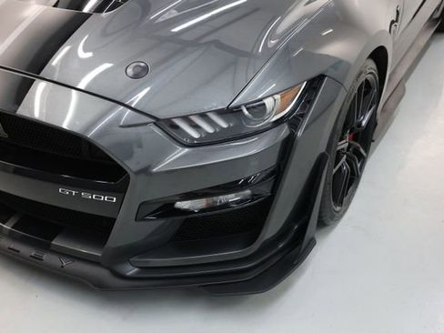 Used 2020 Ford Mustang Shelby GT500 w/ Technology Package RWD image 58