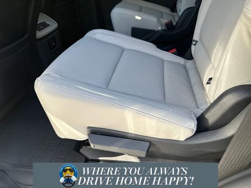 New 2025 Lincoln Navigator Reserve image 25