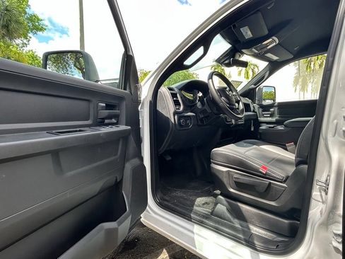 Used 2025 RAM 5500 Tradesman AWD/4WD image 14