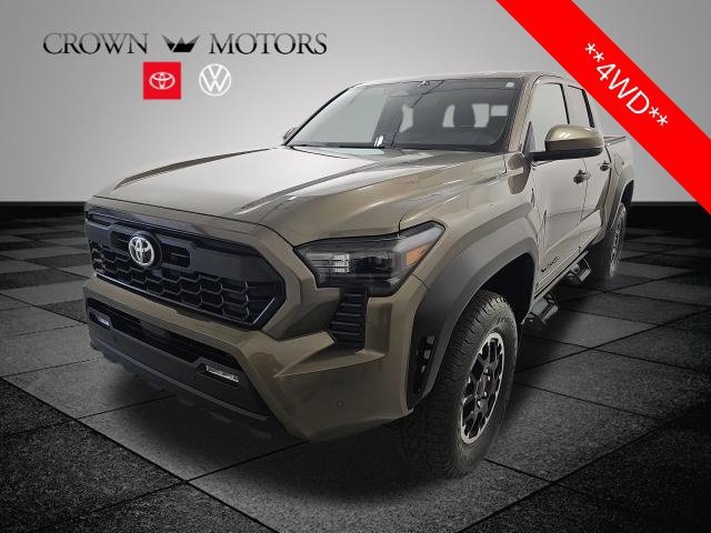 Used 2024 Toyota Tacoma TRD Off-Road w/ TRD Off Road Upgrade Package AWD/4WD image 3