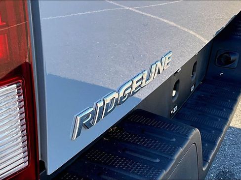 Used 2023 Honda Ridgeline Sport image 24
