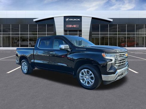 Used 2025 Chevrolet Silverado 1500 LTZ w/ LTZ Convenience Package II AWD/4WD image 7
