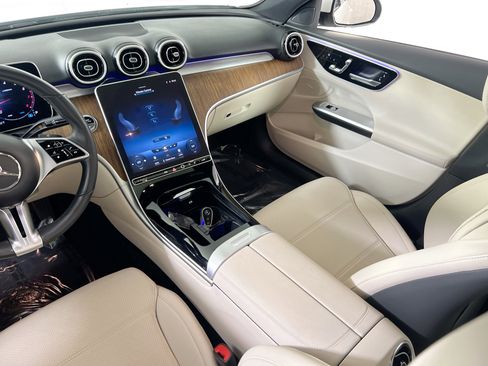 Used 2023 Mercedes-Benz C 300 4MATIC Sedan image 23
