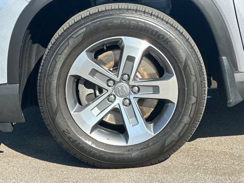 Used 2025 Honda Pilot EX-L image 26