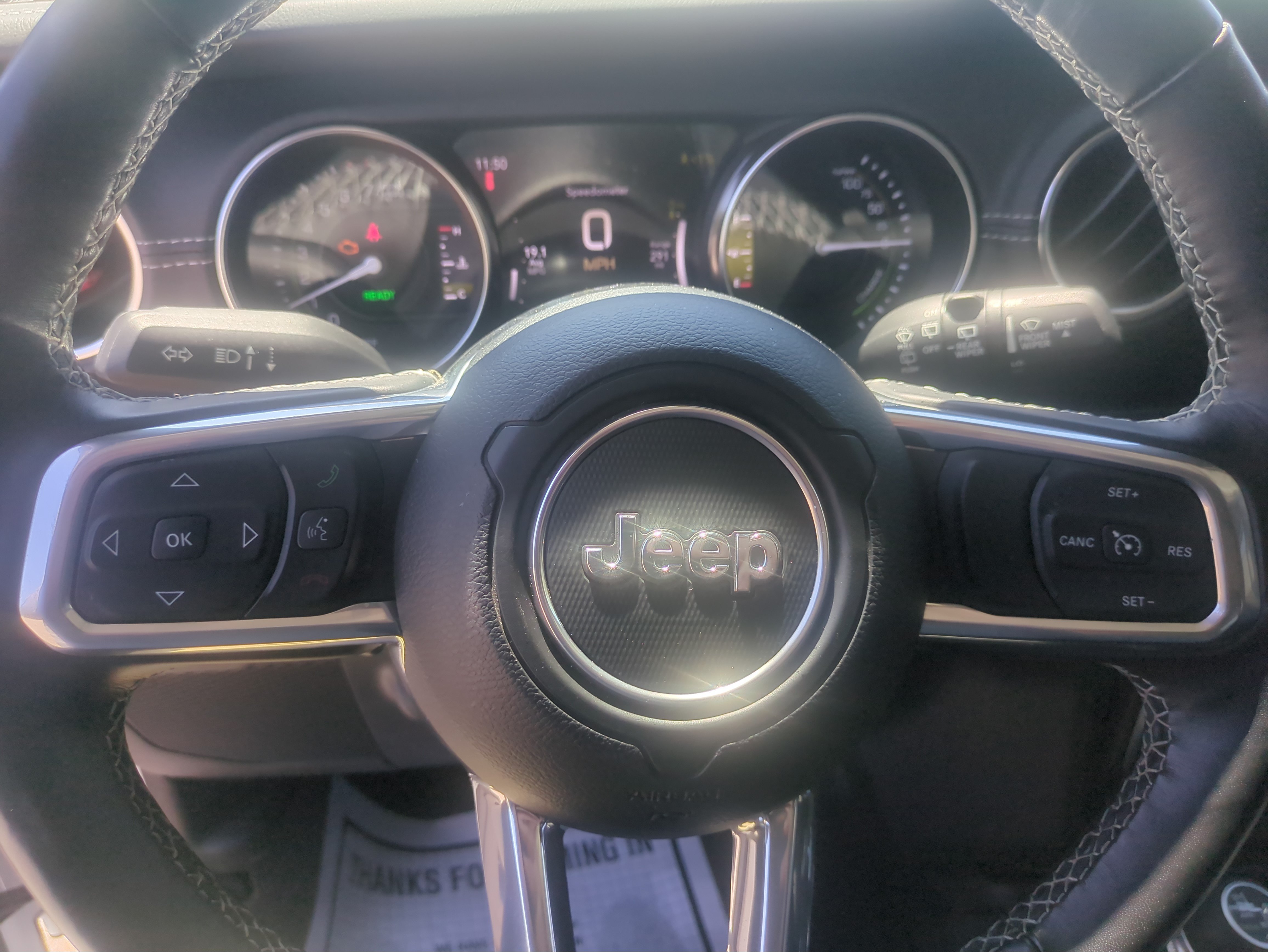 Used 2023 Jeep Wrangler Unlimited Sahara w/ Cold Weather Group AWD/4WD image 13