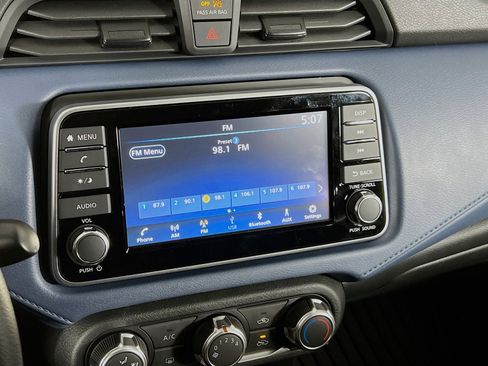 New 2025 Nissan Versa SV w/ Trunk Package FWD image 8