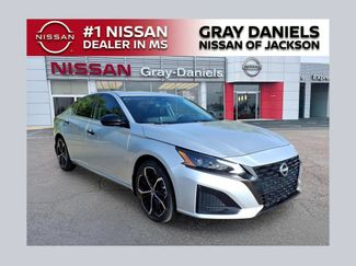 Used 2024 Nissan Altima 2.5 SR w/ SR Premium Package FWD 360° Tour