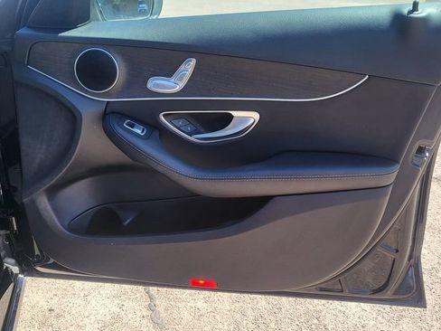 Used 2019 Mercedes-Benz C 300 Sedan image 16