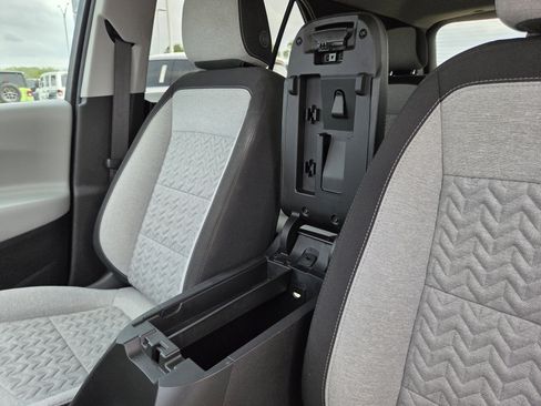 Used 2022 Chevrolet Equinox LS w/ LPO, Floor Liner Package AWD/4WD image 28