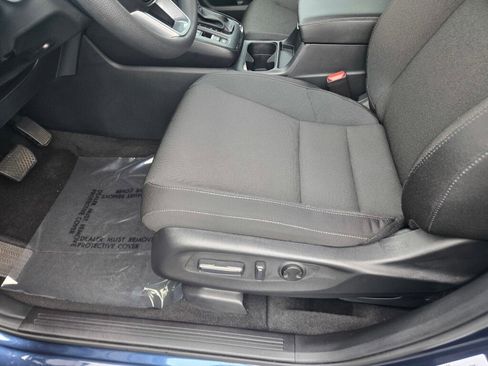 Certified 2025 Honda CR-V EX image 21