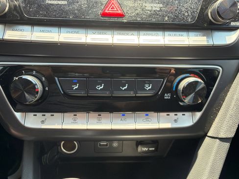 Used 2018 Hyundai Sonata SEL FWD image 19
