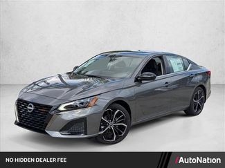 New 2025 Nissan Altima 2.5 SR w/ SR Premium Package FWD video 1