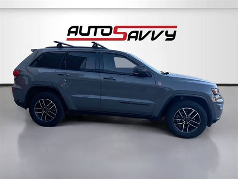 Used 2020 Jeep Grand Cherokee Trailhawk image 8