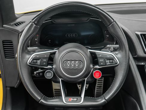 Used 2018 Audi R8 V10 AWD/4WD image 15