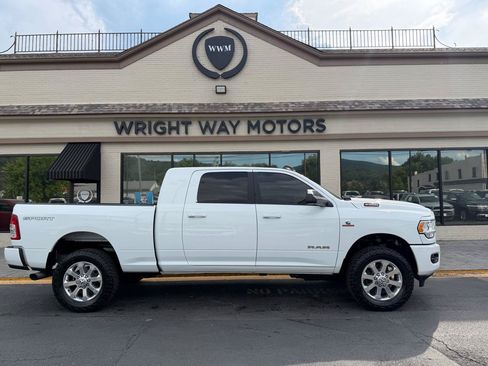 Used 2022 RAM 2500 Big Horn w/ Level A Equipment Group AWD/4WD image 2
