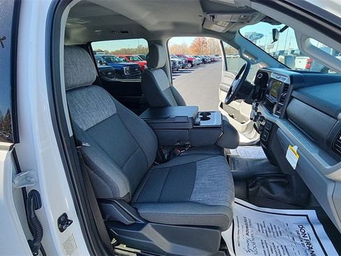 New 2026 Ford F350 XLT image 28