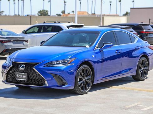 Used 2024 Lexus ES 350 F Sport w/ Accessory Package (Z2) FWD image 3