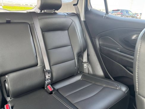 Used 2024 GMC Terrain SLT AWD/4WD image 39