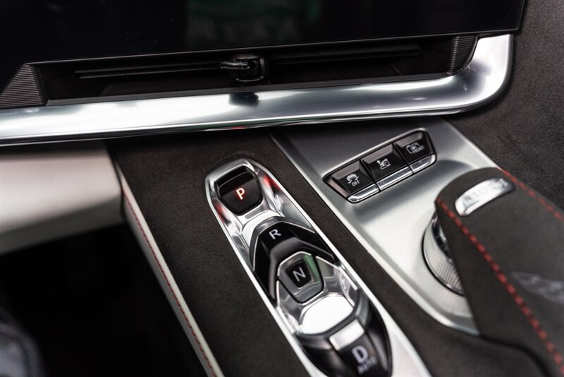 Used 2023 Chevrolet Corvette Z06 RWD image 97