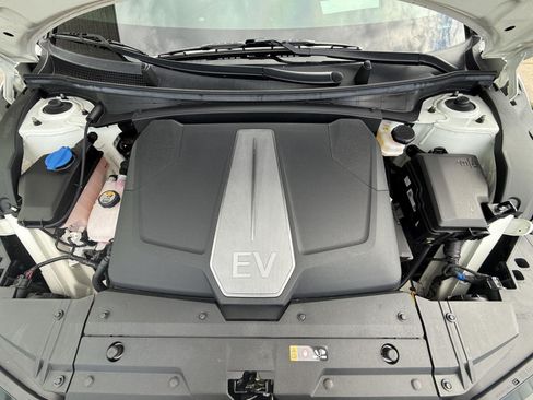 Used 2024 Kia EV6 GT-Line AWD/4WD image 14