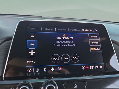 Used 2023 Cadillac CT4 Luxury RWD image 24