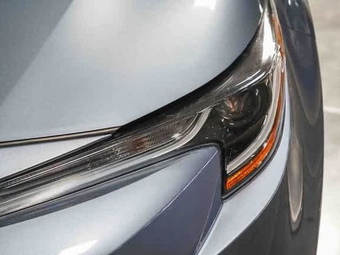 Certified 2021 Toyota Corolla LE image 8