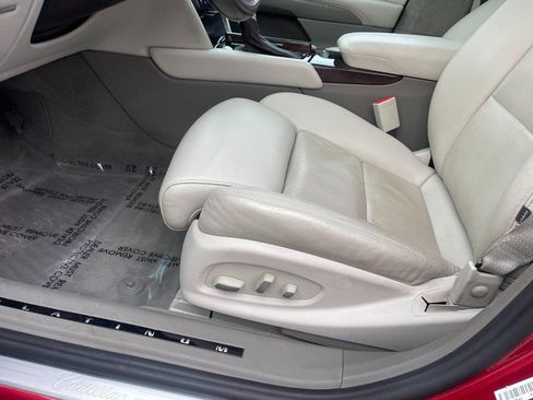 Used 2013 Cadillac XTS Platinum image 22