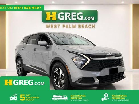 Used 2023 Kia Sportage LX FWD image 1