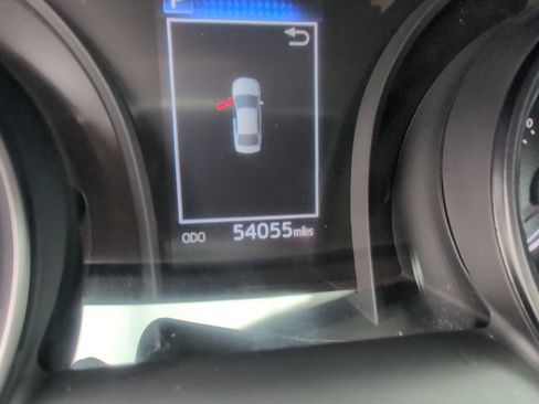 Used 2024 Toyota Camry SE image 16