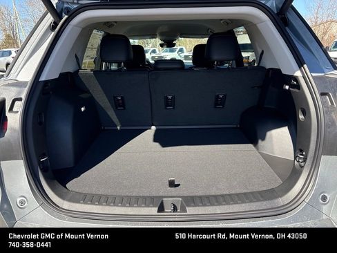 New 2026 GMC Terrain Denali w/ LPO, Black Badging Package image 24