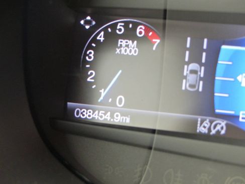 Used 2023 Ford Edge Titanium w/ Equipment Group 301A image 28