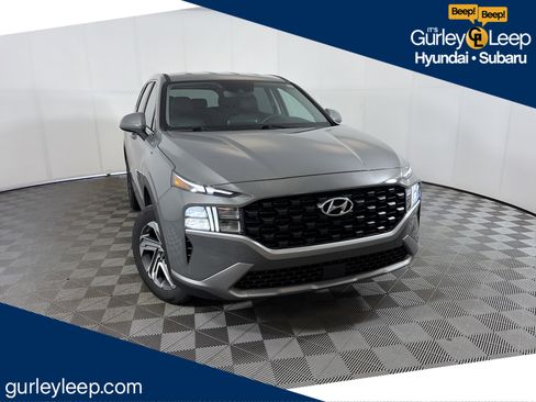 Used 2023 Hyundai Santa Fe SE image 1