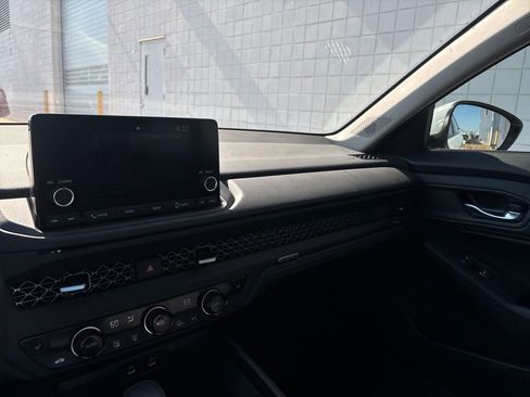 Used 2024 Honda Accord EX image 16