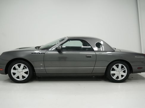 Used 2003 Ford Thunderbird RWD image 7