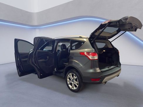 Used 2015 Ford Escape Titanium FWD image 10