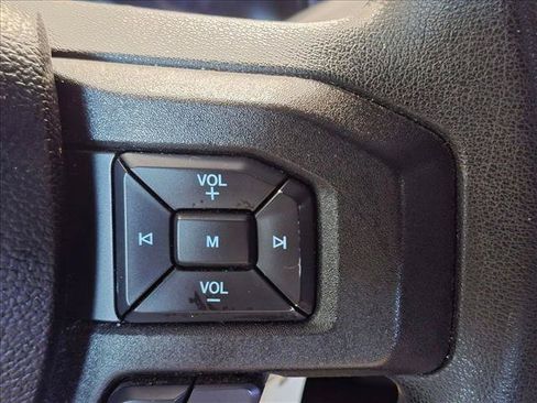 Used 2016 Ford F150 XL w/ Equipment Group 101A Mid RWD image 16