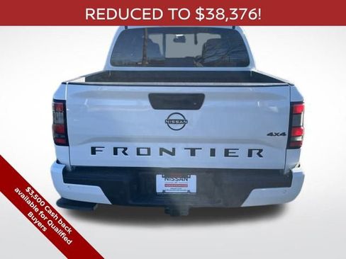 New 2026 Nissan Frontier SV w/ Tow Package AWD/4WD image 9