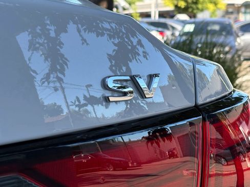 Used 2024 Nissan Sentra SV w/ Trunk Package FWD image 27