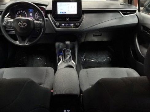 Used 2025 Toyota Corolla LE image 26
