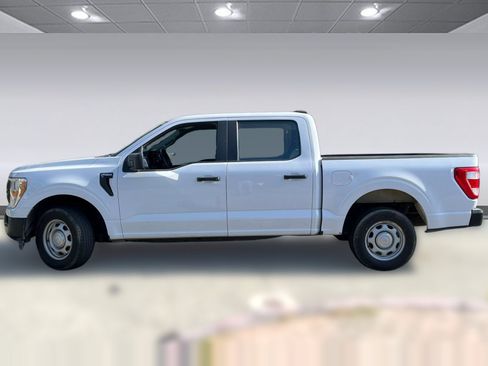 Used 2021 Ford F150 XL w/ Trailer Tow Package RWD image 2